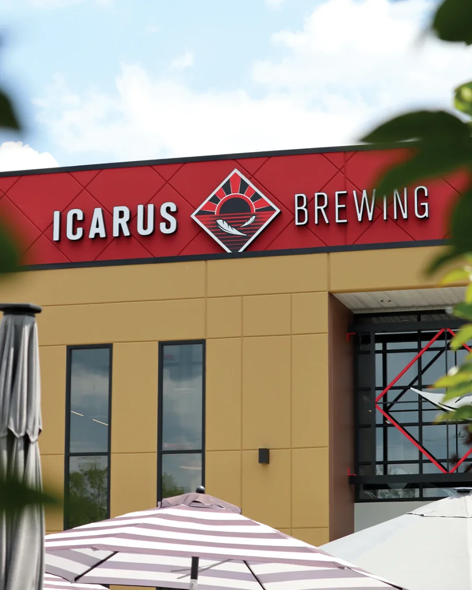 Icarus Holiday Market